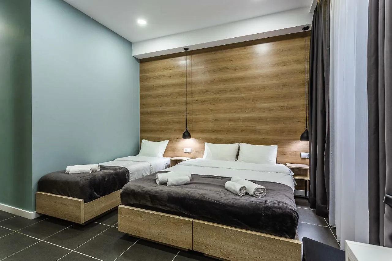 8 Rooms Apartotel On Meidan Tbilisi Apartment