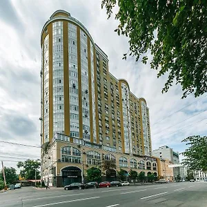 https://apartment-penthouse.hotels-of-kiev.com